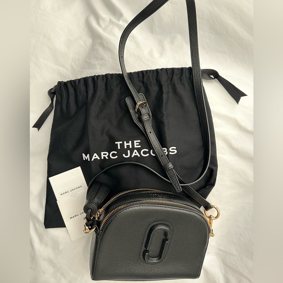 Marc Jacobs Bags Pristine Marc Jacobs Black Shutter Crossbody Bag 6